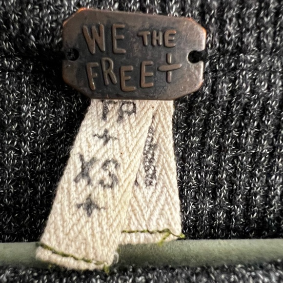 We The Free Oversized Shirt - Picture 3 of 5